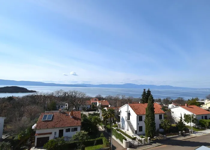 Roberto By Interhome *