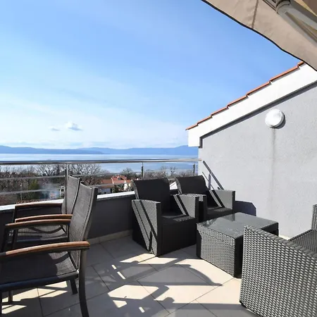 Roberto By Interhome